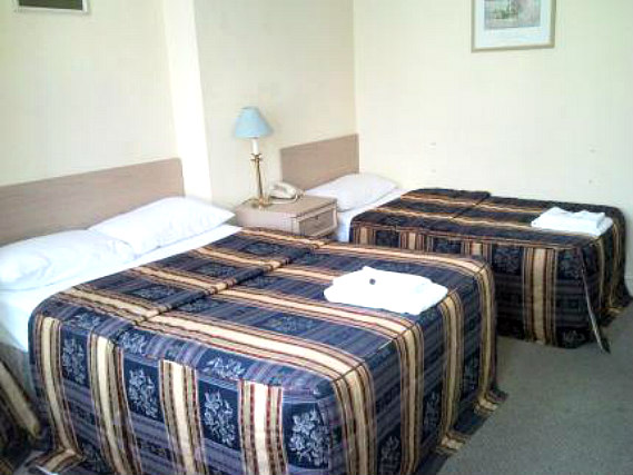 A typical triple room at Hayesthorpe Hotel Croydon
