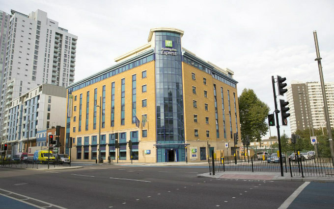 The entrance to Holiday Inn Express London Stratford
