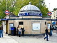 Clapham Common Tube Station