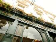 Warwick Castle pub