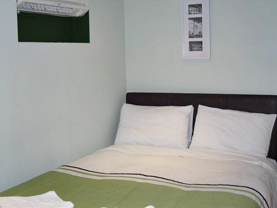 A double room at Linden House Hotel