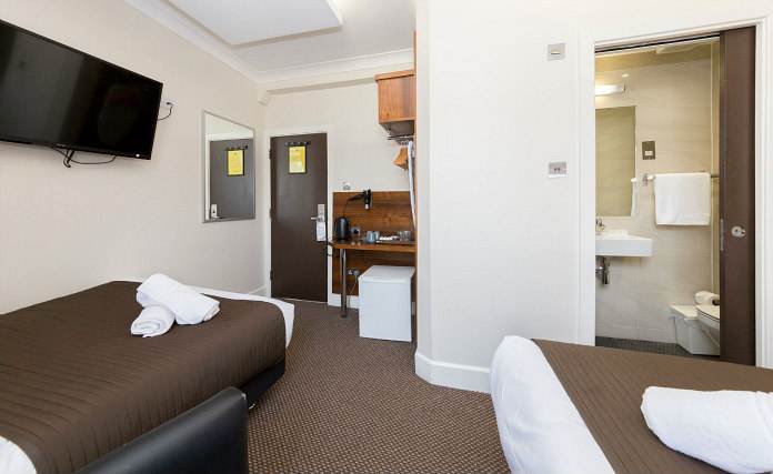 One of the very stylish modern twin bedrooms at Chester Hotel Victoria