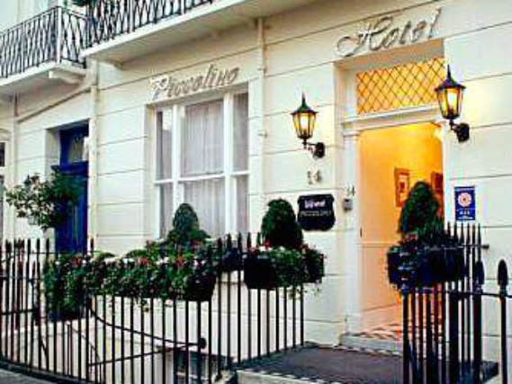 Piccolino Hotel is situated in a prime location in Paddington close to Edgware Road
