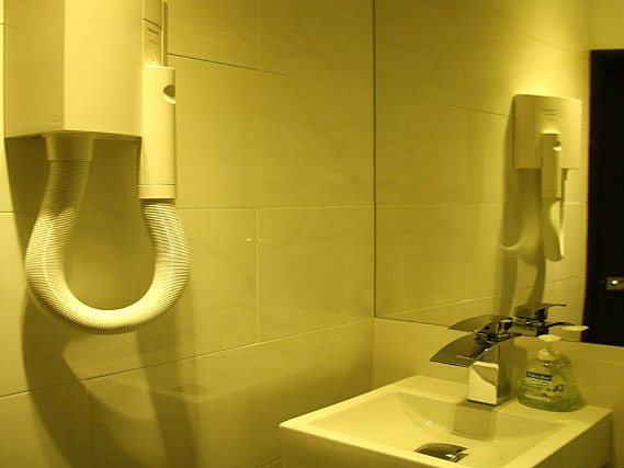 A typical bathroom at Exhibition Court Hotel 4