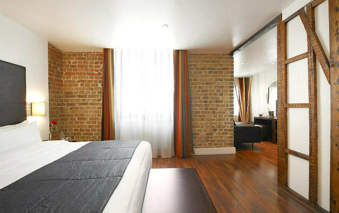 A comfortable double room at Caesar Hotel London