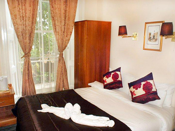 A double room at The Warwick Hotel London is perfect for a couple
