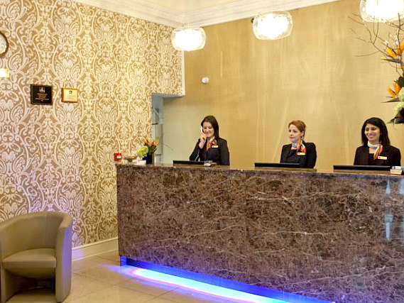 Best Western Paddington Court Suites has a 24-hour reception so there is always someone to help