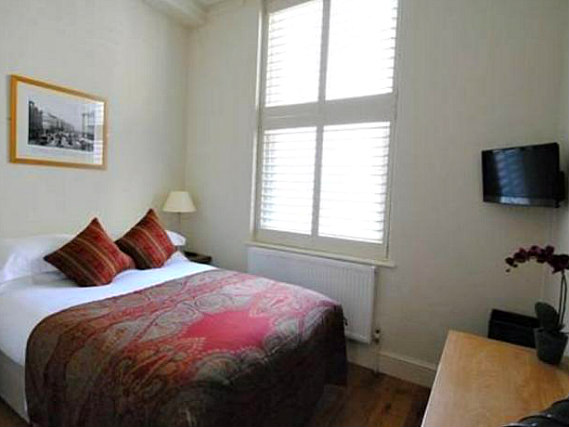 A double room at Vancouver Studios London is perfect for a couple