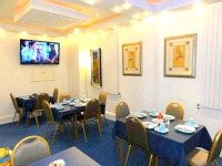 Listen to the news while enjoying your breakfast at the same time 