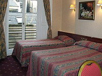 A typical triple room at Avon Hotel
